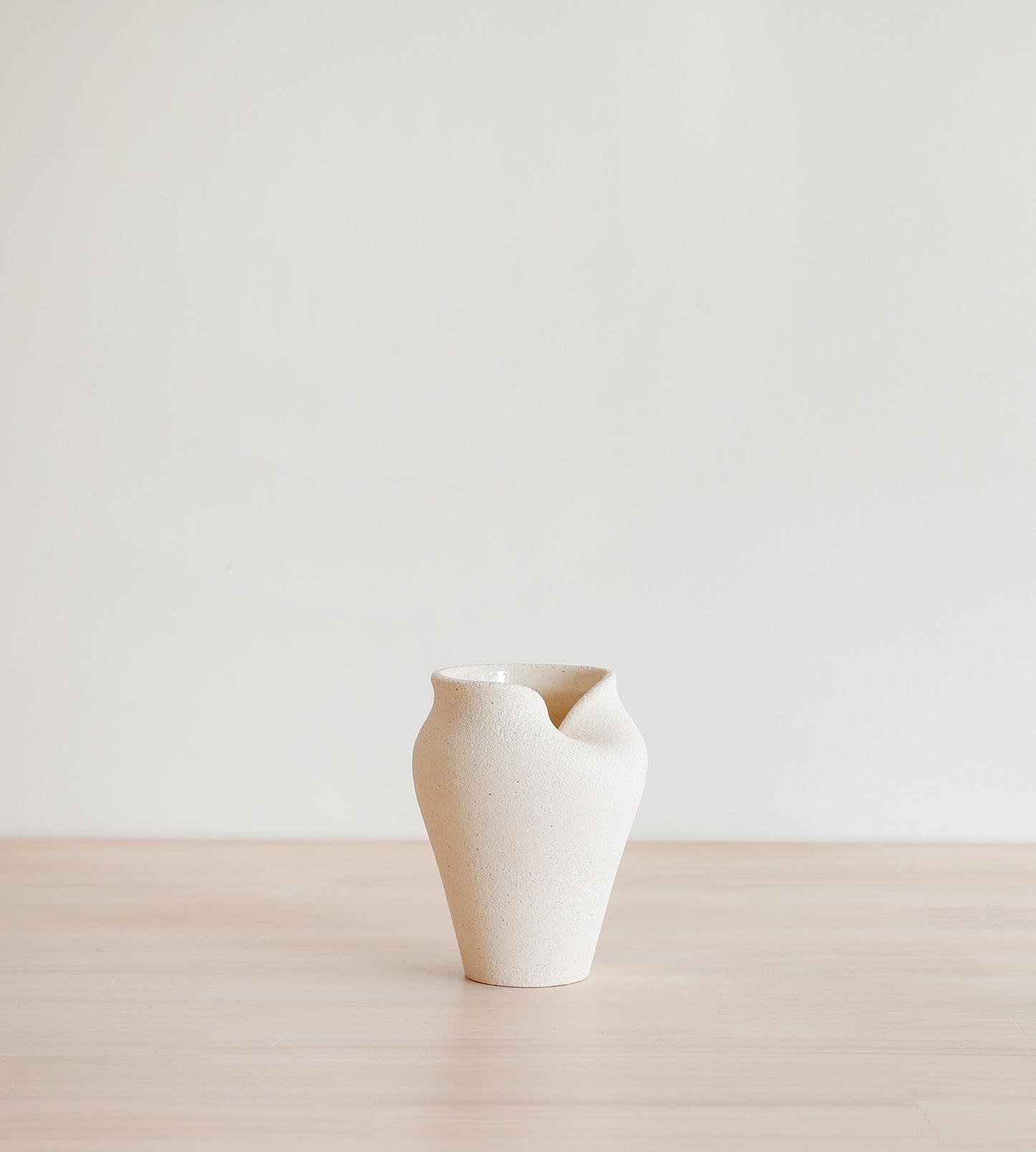 Pillow Vase | Sand Dune