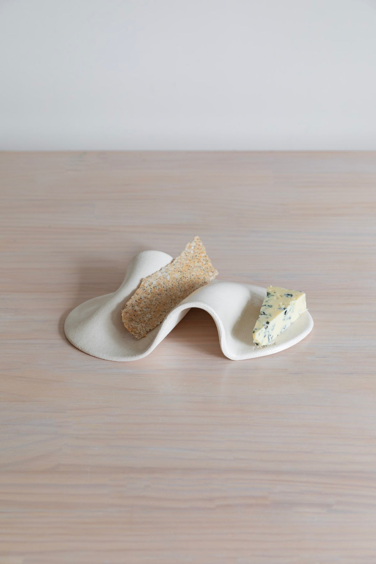 Cracker Holder