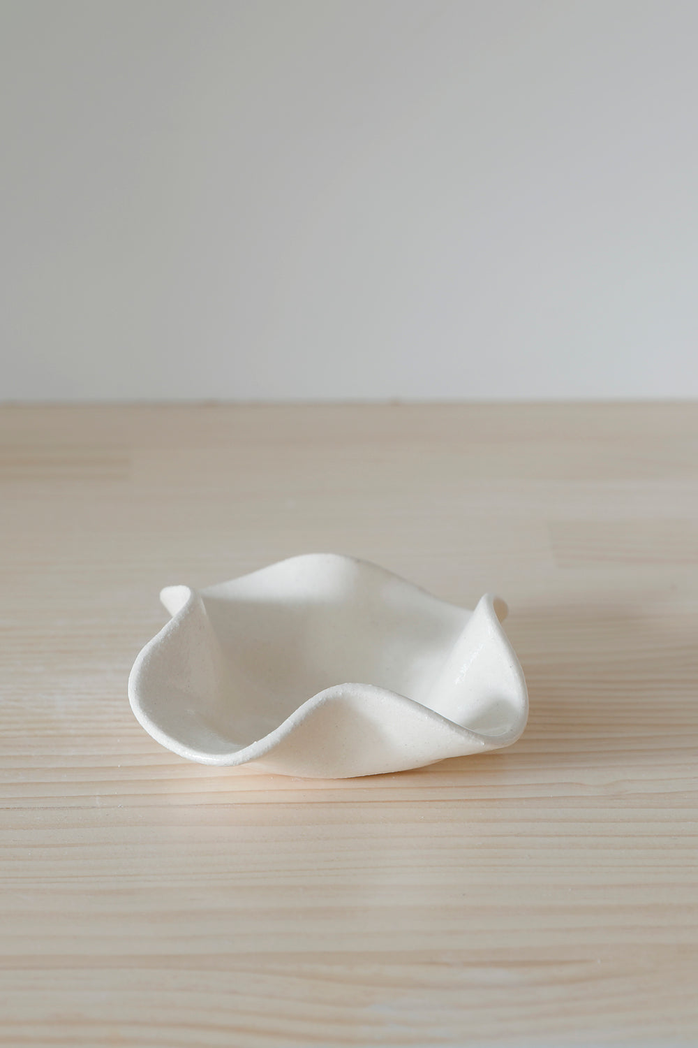 Sand Dune Mini Lilly Bowl