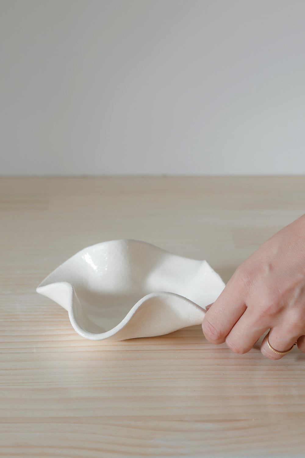 Sand Dune Mini Lilly Bowl