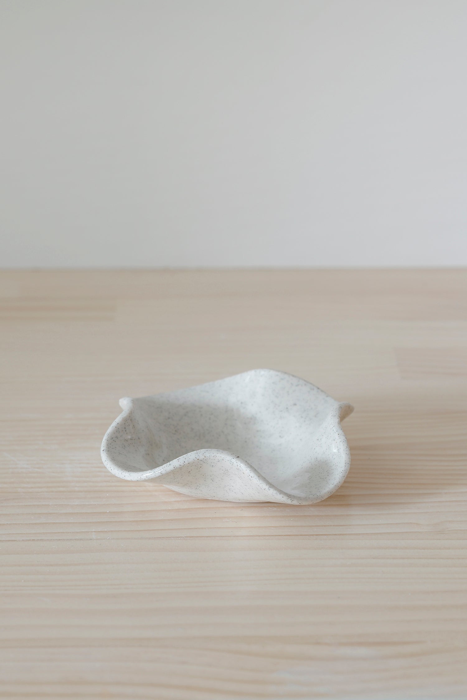 Coastal Mini Lilly Bowl