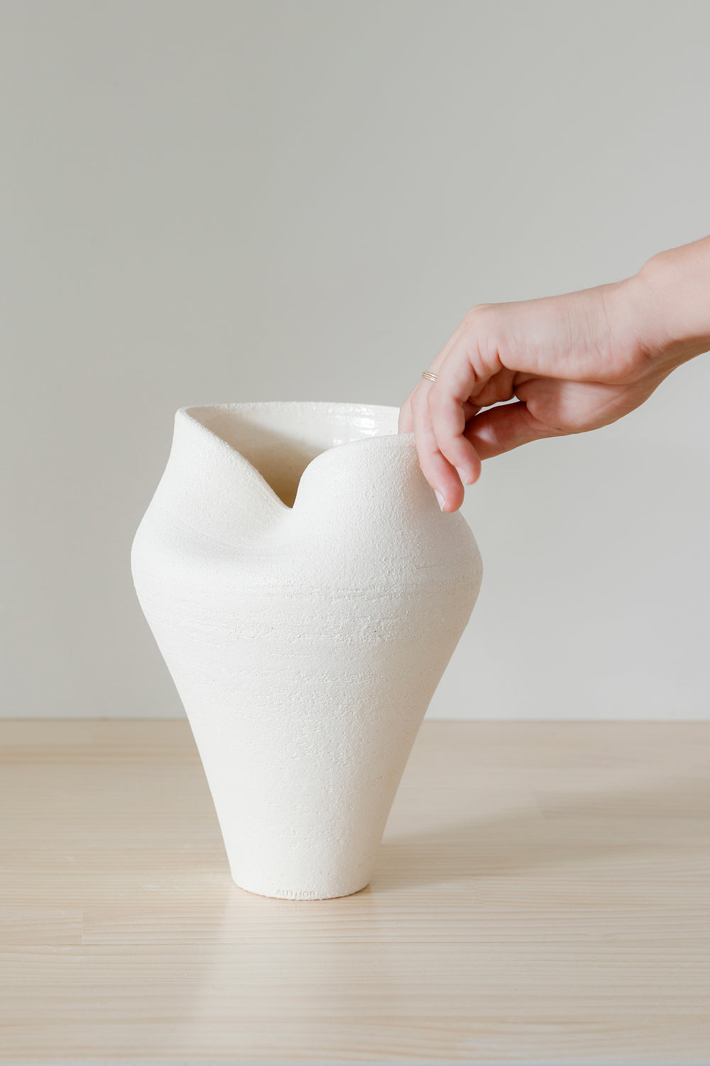Sand Dune Pillow Vase