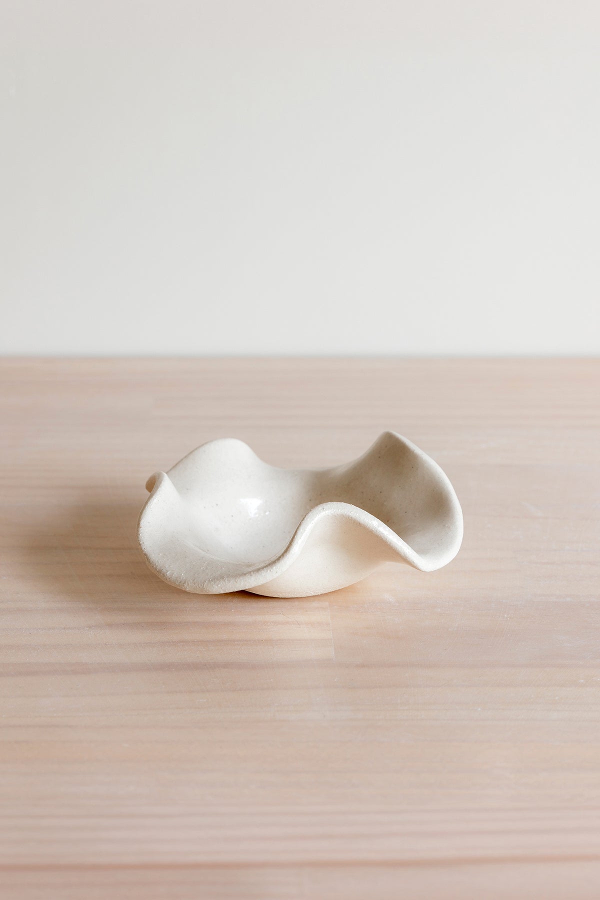 Sand Dune Mini Lilly Bowl