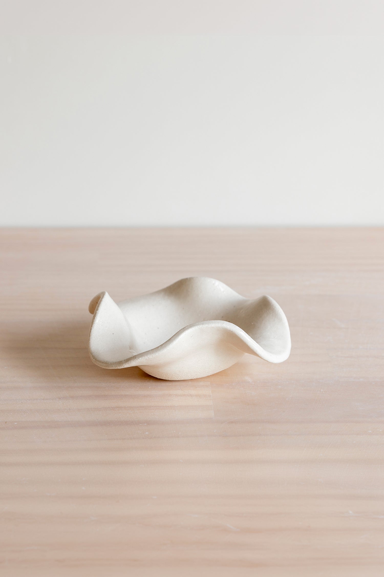 Sand Dune Mini Lilly Bowl